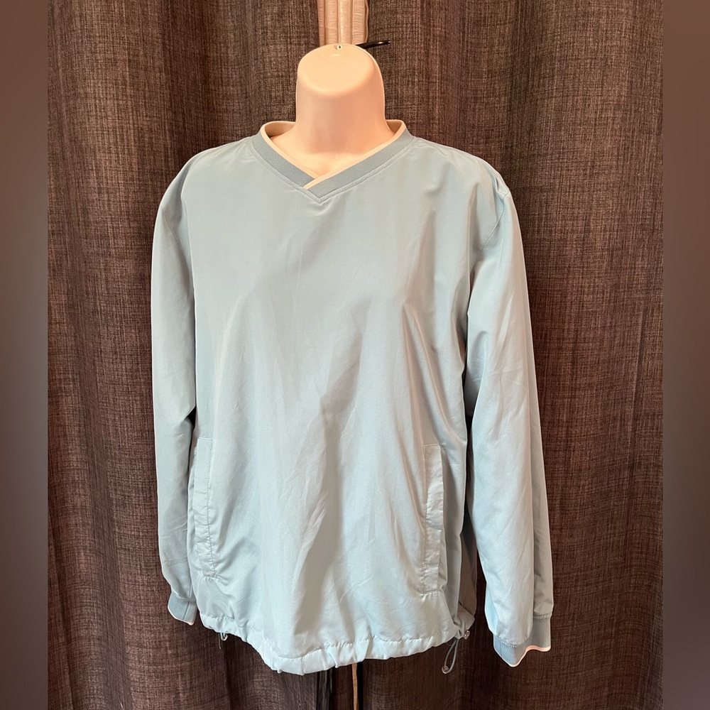 Cabela's Women's Lightweight Dusty Blue Outerwear Crewneck Windbreaker